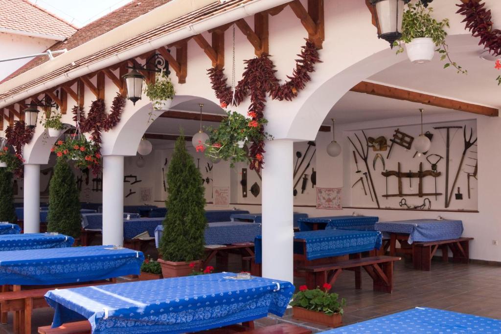 Fehertoi Halaszcsarda Es Szalloda Szatymaz Εξωτερικό φωτογραφία